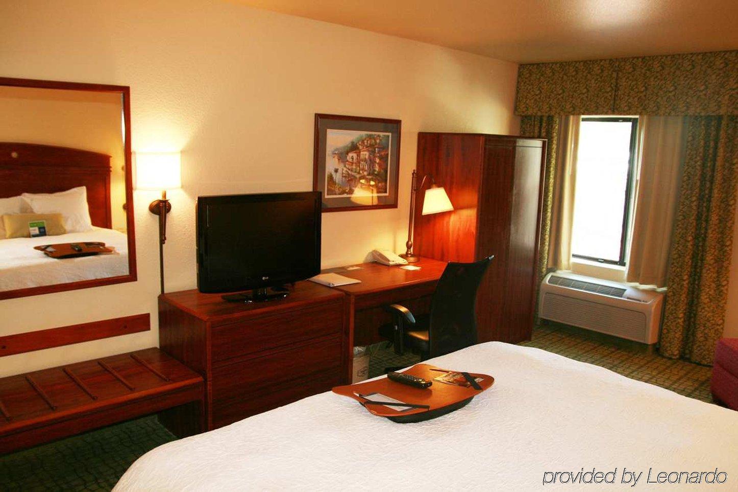 Hampton Inn By Hilton Irvine East - Lake Forest Bilik gambar